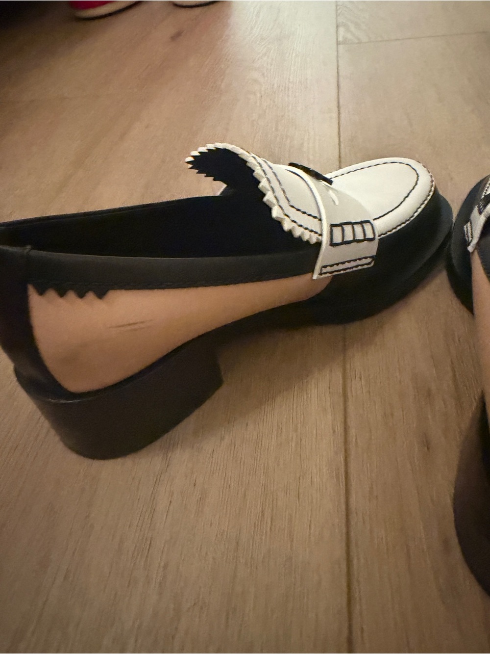 💯 Authentic - CHANEL White and Black Leather Penny Loafers with Tan Accent - Picture 5 of 7
